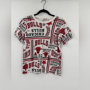 Chicago Bulls All Over Print Youth T-Shirt Size L (14–16) NBA Graphic Tee